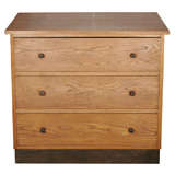 A Gordon Russell Oak Chest of drawers.